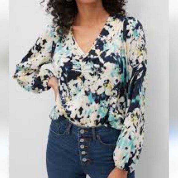 NWT Banana Republic Medium Long Sleeve Satin Floral blouse top - Picture 1 of 9